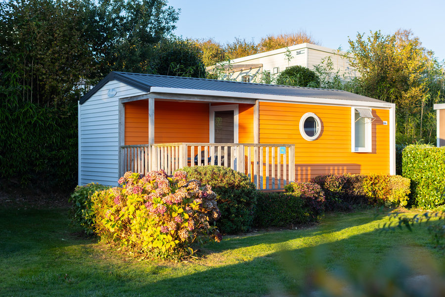 Mobil-home Classique 2 chambres 4 personnes - Camping Paradis Domaine de Bel Air - Finistère Sud - n°86